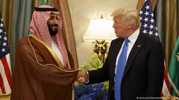 Saudi Arabien - Donald Trump zu Besuch in Riad (picture-alliance/dpa/AP/E. Vucci) Saudi Arabien - Donald Trump zu Besuch in Riad (picture-alliance/dpa/AP/E. Vucci)
