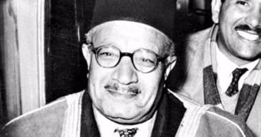 ذات يوم 20 نوفمبر 1951.. «الهضيبى» مرشد الإخوان يجتمع بالملك فاروق ويتفقان على «محاربة الشيوعية»